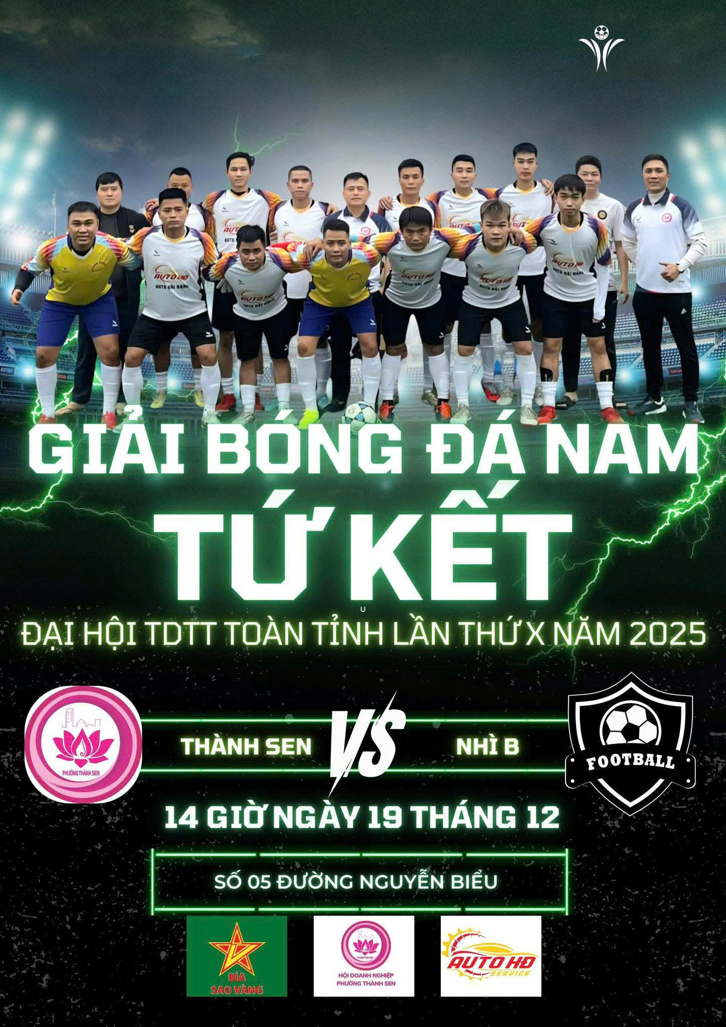 Đội Bóng đá Nam phường Thành Sen giành nhất bảng A, tiến vào Tứ kết