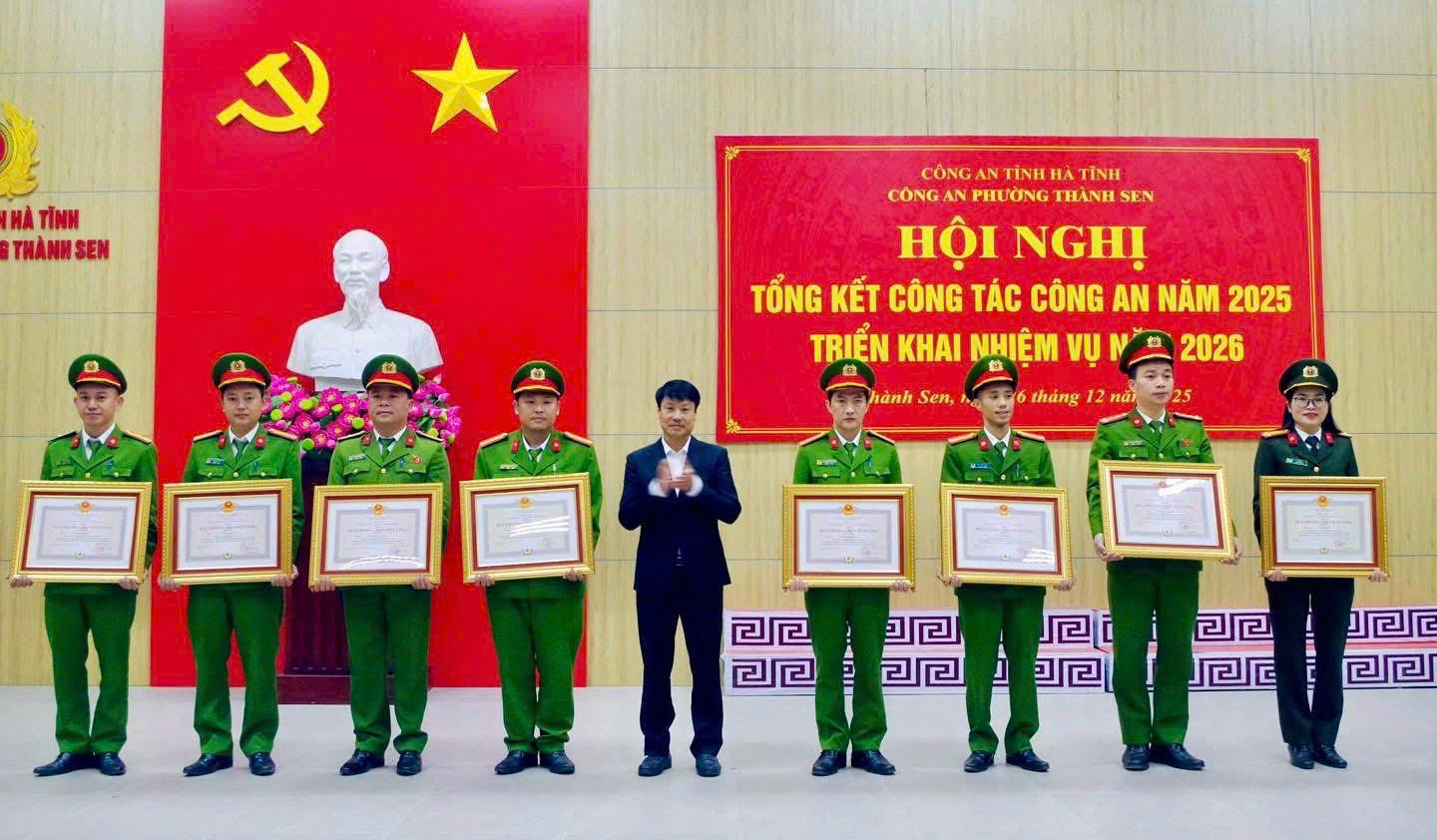 Công an phường Thành Sen tổng kết công tác năm 2025, triển khai nhiệm vụ năm 2026