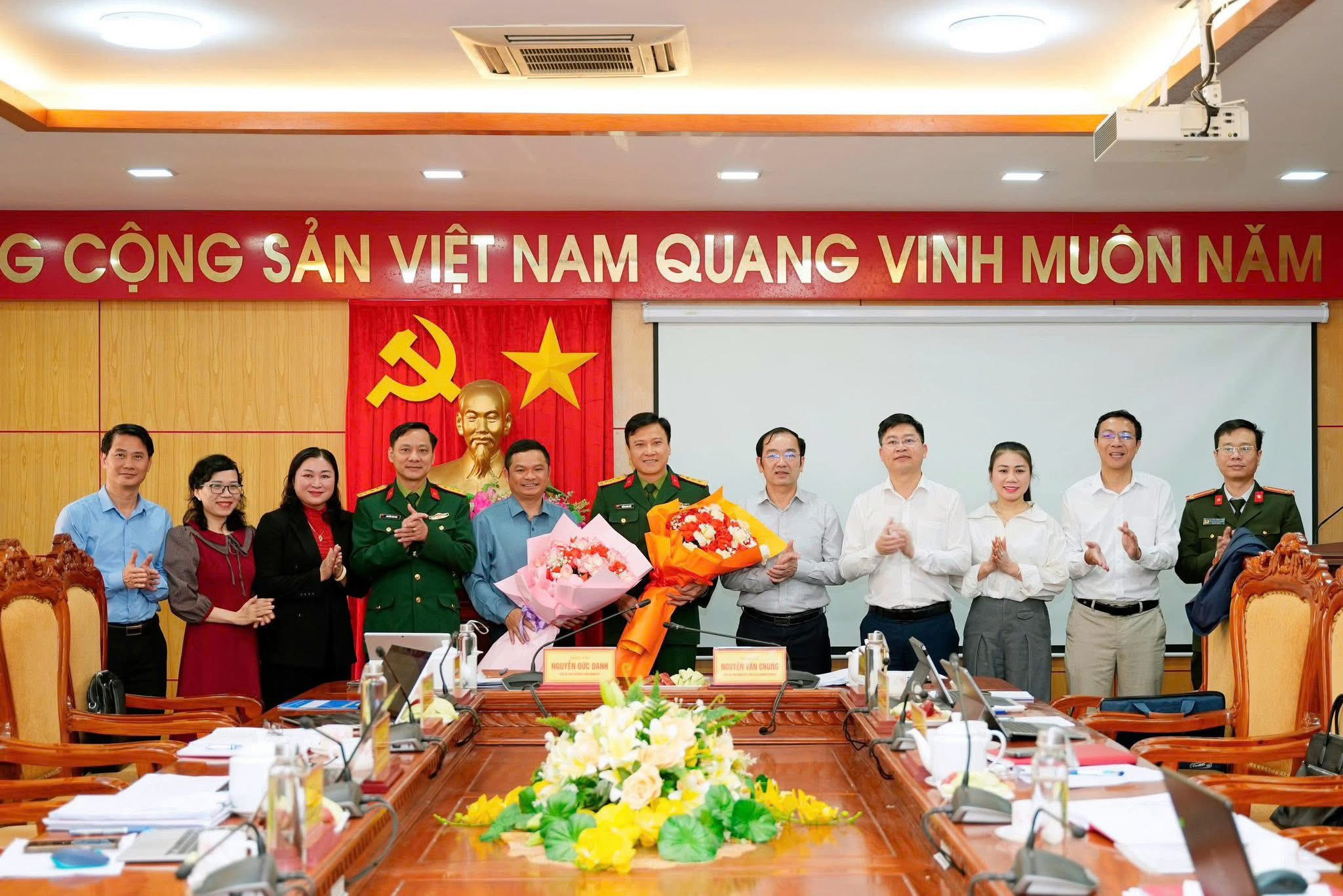 Thượng tá Trần Minh Đức được bổ nhiệm làm Chỉ huy trưởng Ban chỉ huy Quân sự phường Thành Sen