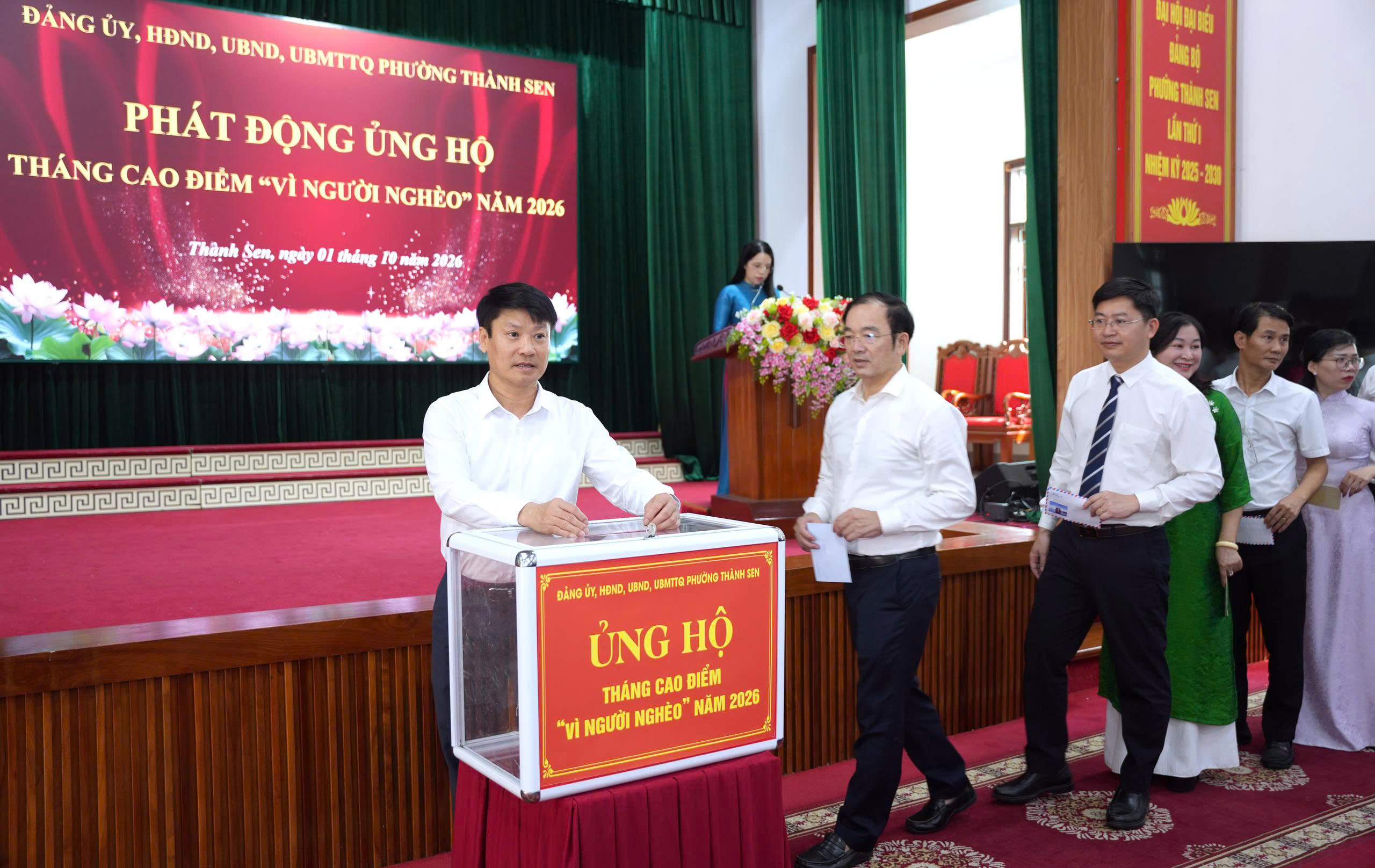 Phường Thành Sen phát đông Tháng cao điểm “Vì người nghèo”