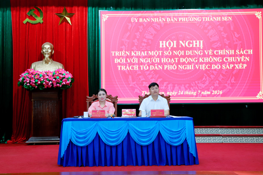 Phường Thành Sen tổ chức Hội nghị triển khai một số nội dung về chính sách đối với người hoạt động không chuyên trách