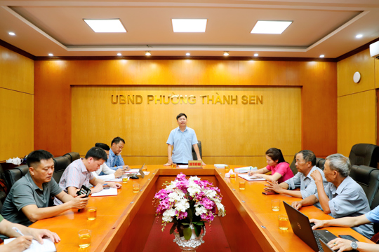 UBND phường Thành Sen làm việc với các hộ dân bị ảnh hưởng bởi Dự án đường Xô Viết Nghệ Tĩnh kéo dài về phía Đông